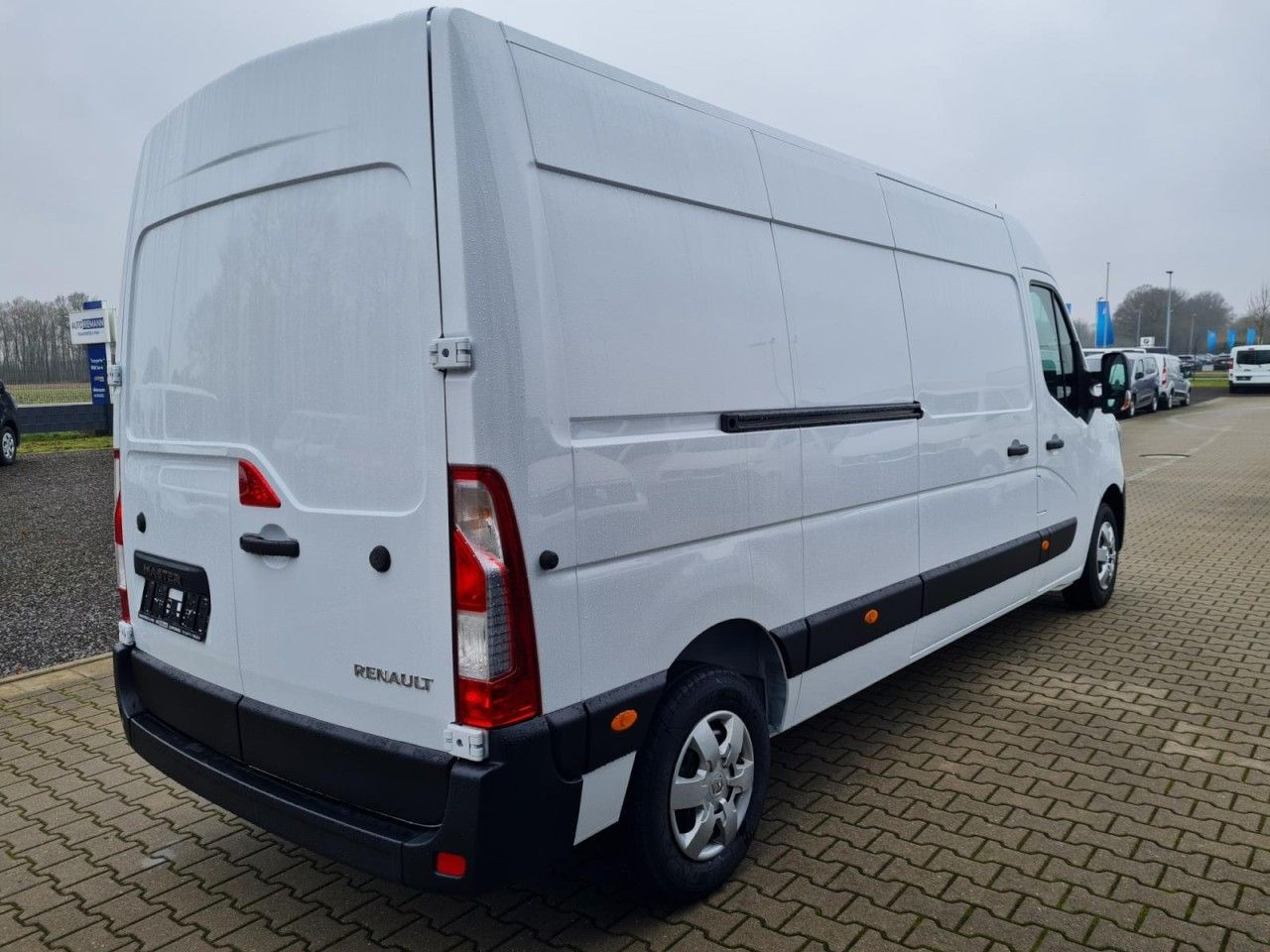 Renault Master 35 Kasten L3H2 PDC KLIMA KOMFORT Navi App - Furgon: obrázok 4 Renault Master 35 Kasten L3H2 PDC KLIMA KOMFORT Navi App - Furgon: obrázok 4