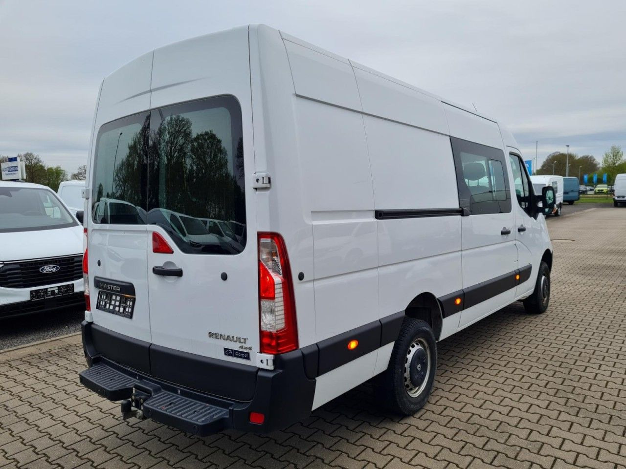 Renault Master 35 Kasten LR Doka 6-Sitze 4x4 Allrad AHK - Furgon, Dodávkа s dvojitou kabínou: obrázok 4 Renault Master 35 Kasten LR Doka 6-Sitze 4x4 Allrad AHK - Furgon, Dodávkа s dvojitou kabínou: obrázok 4