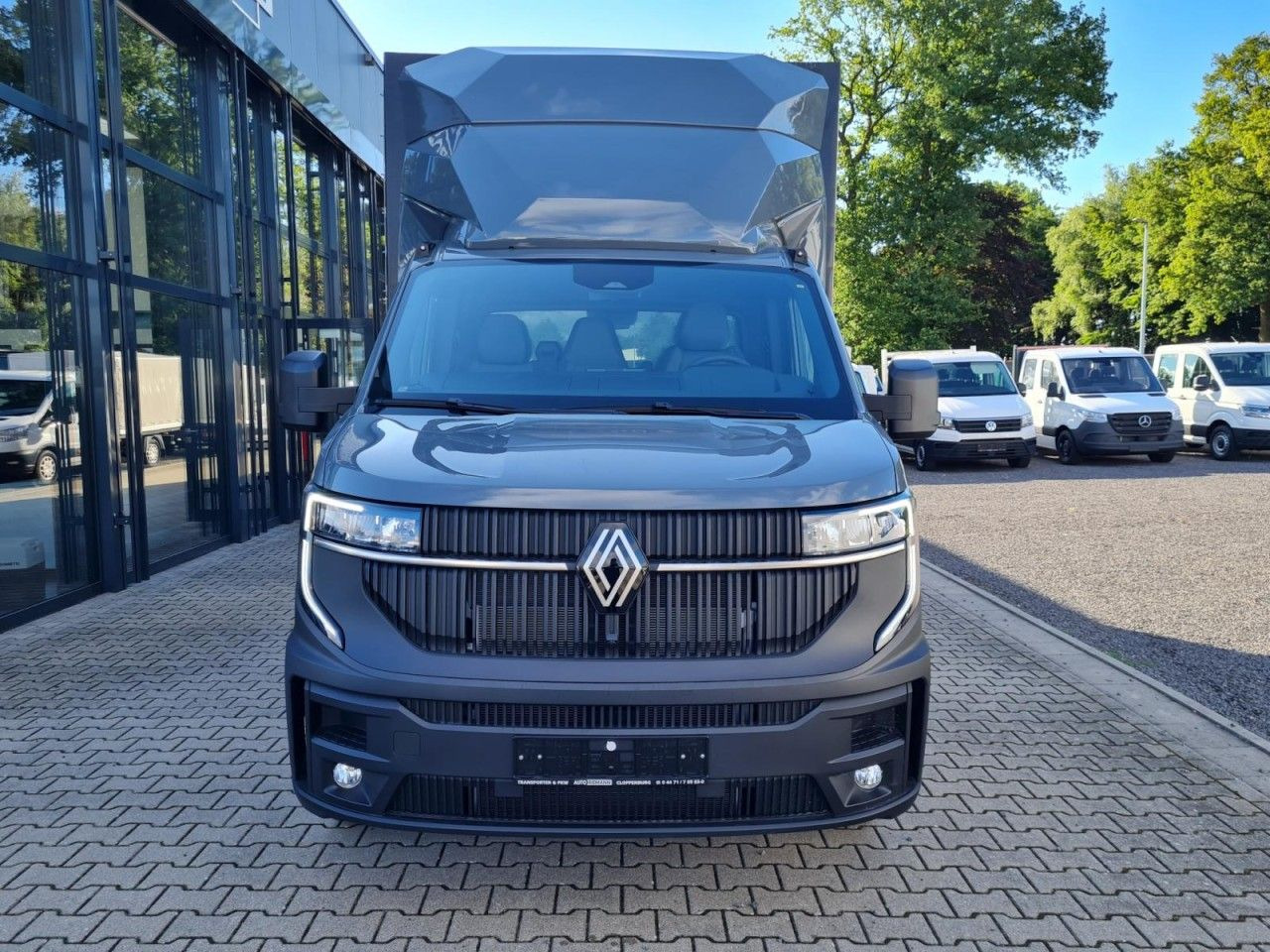 Renault Master 35 Pritsche Schiebe Plane dCi 170 Navi Ap - Plachtová dodávka: obrázok 3 Renault Master 35 Pritsche Schiebe Plane dCi 170 Navi Ap - Plachtová dodávka: obrázok 3