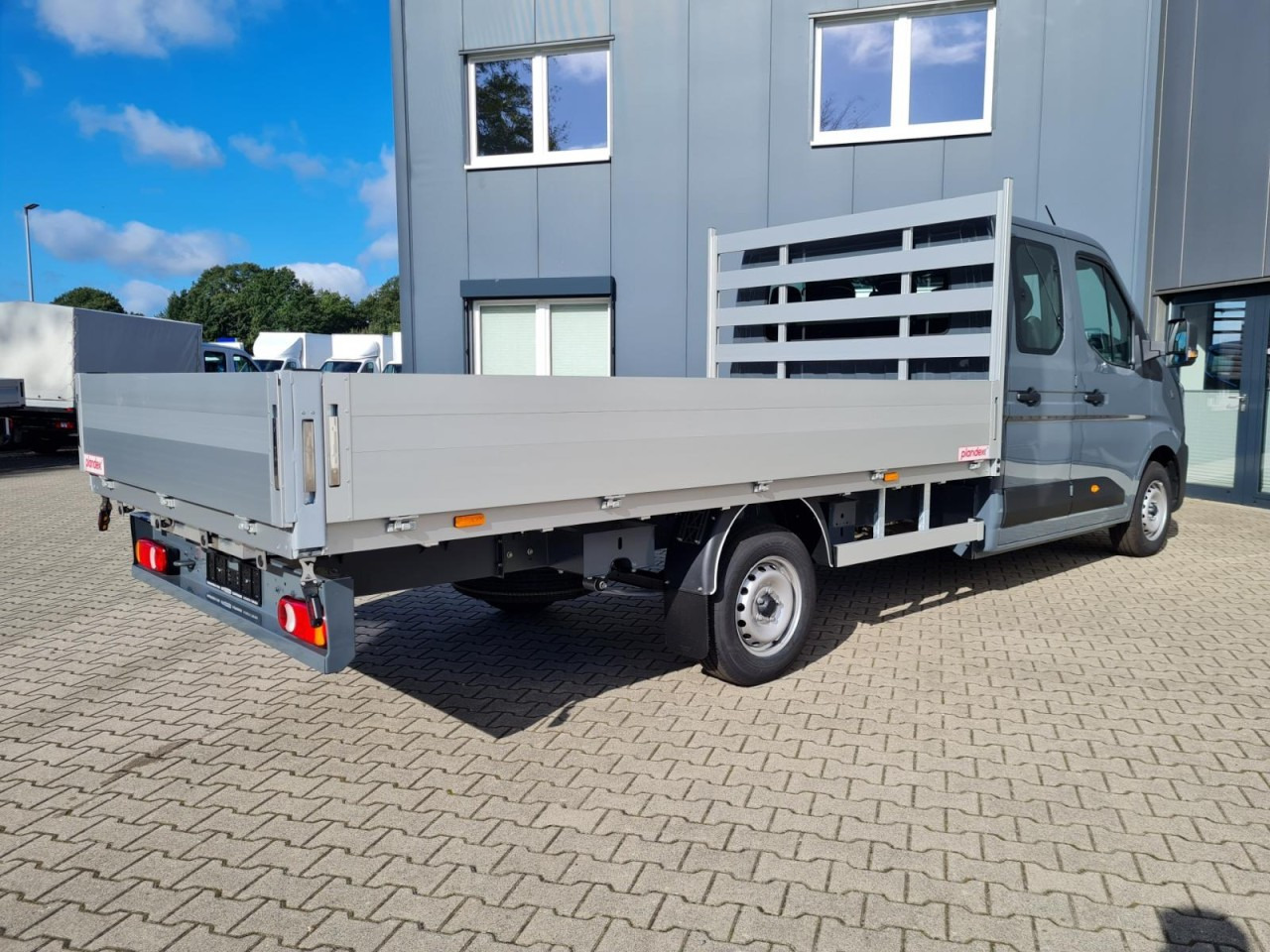 Renault Master New 3,5t Doka dCi 170 L3H1 Lang - Dodávka valník, Dodávkа s dvojitou kabínou: obrázok 4 Renault Master New 3,5t Doka dCi 170 L3H1 Lang - Dodávka valník, Dodávkа s dvojitou kabínou: obrázok 4