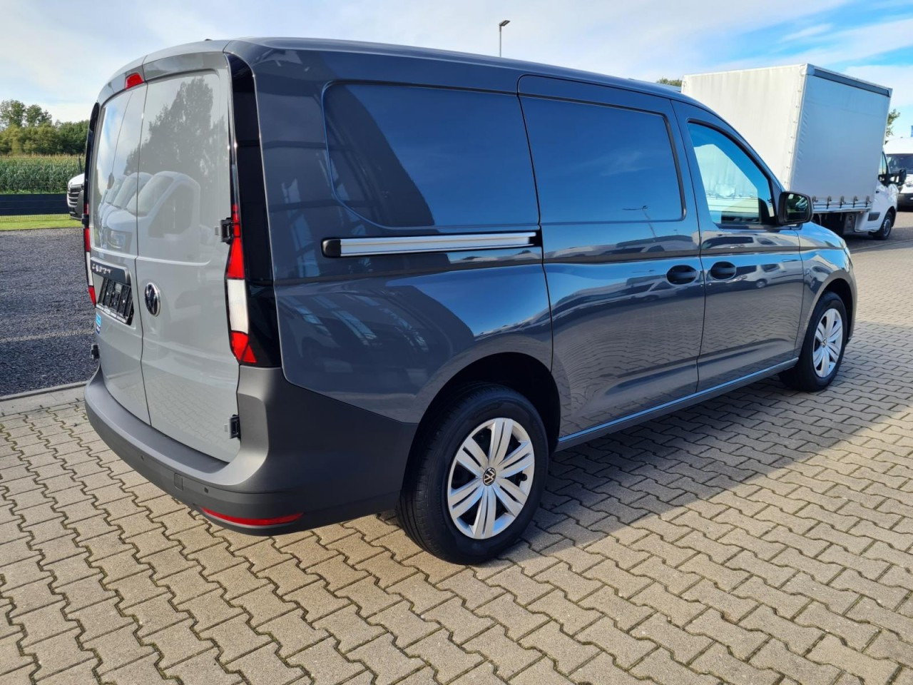 Volkswagen Caddy Kasten Cargo TDI Maxi PDC KLIMA TEMPOMAT - Malá dodávka: obrázok 4 Volkswagen Caddy Kasten Cargo TDI Maxi PDC KLIMA TEMPOMAT - Malá dodávka: obrázok 4
