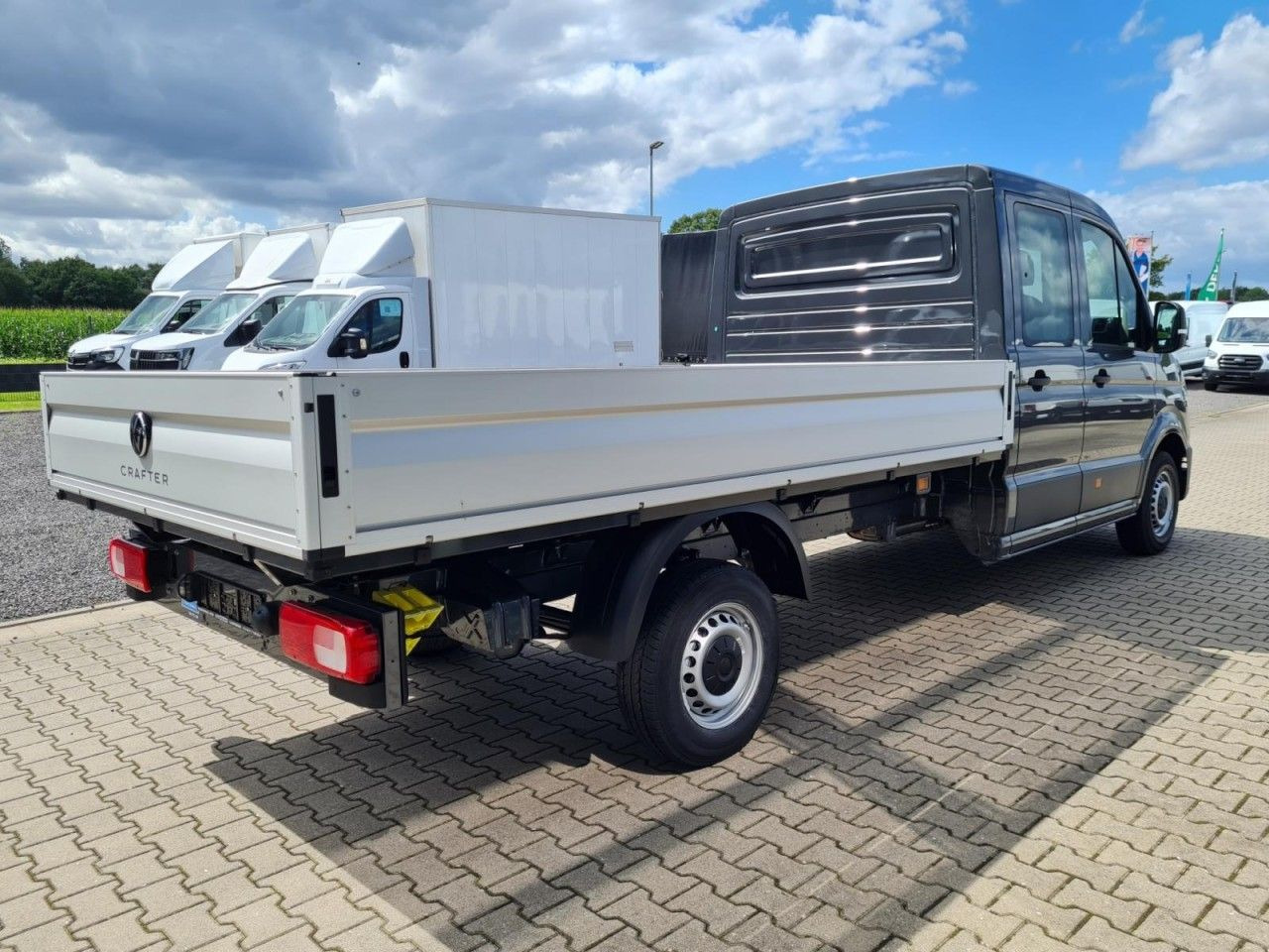 Volkswagen Crafter 35 DOKA 7-Sitze Maxi L4 KLIMA TEMPOMAT - Dodávka valník: obrázok 5 Volkswagen Crafter 35 DOKA 7-Sitze Maxi L4 KLIMA TEMPOMAT - Dodávka valník: obrázok 5