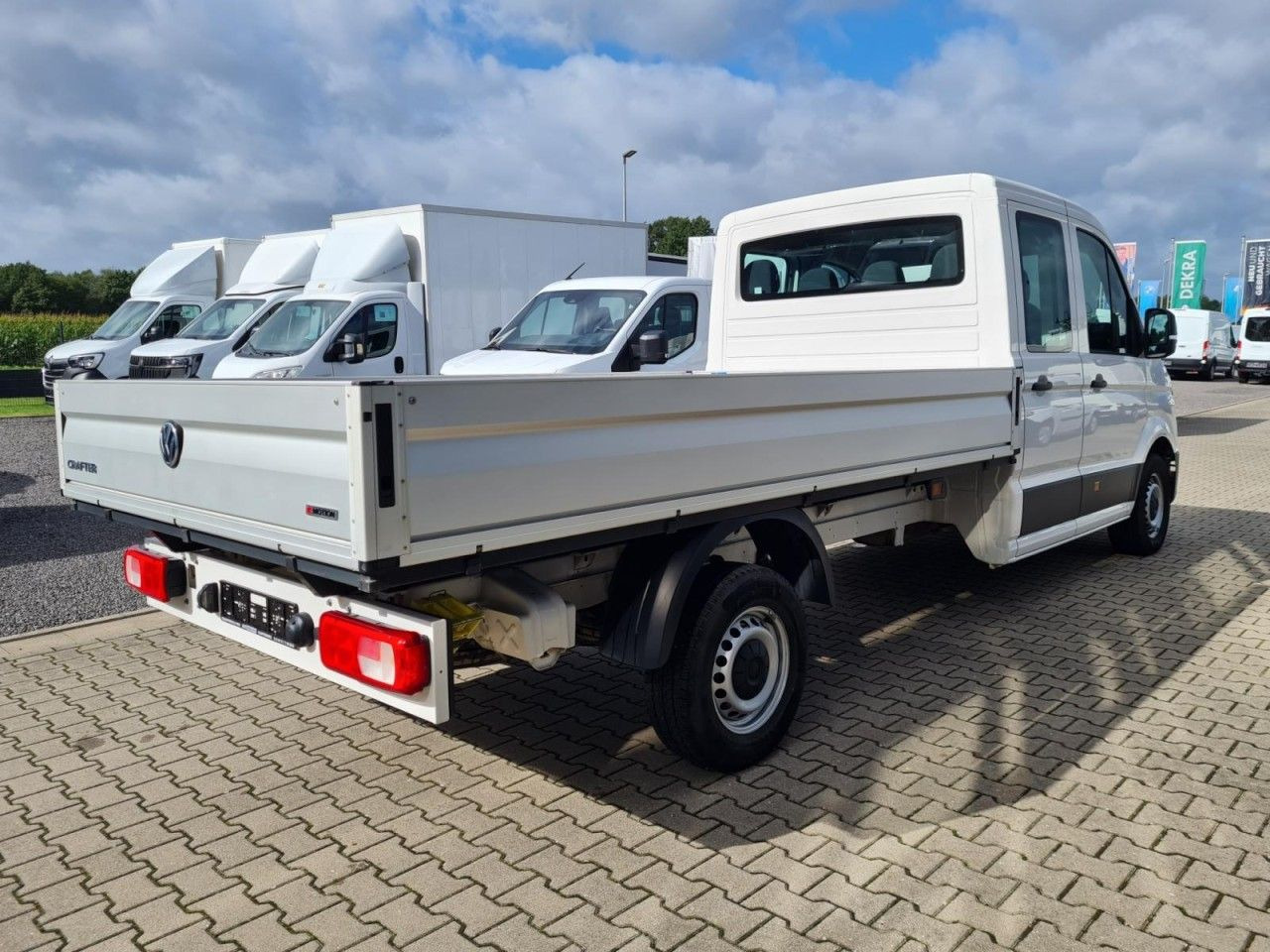 Volkswagen Crafter 35 Doka TDI Pritsche L4 4Motion - Dodávka valník, Dodávkа s dvojitou kabínou: obrázok 4 Volkswagen Crafter 35 Doka TDI Pritsche L4 4Motion - Dodávka valník, Dodávkа s dvojitou kabínou: obrázok 4