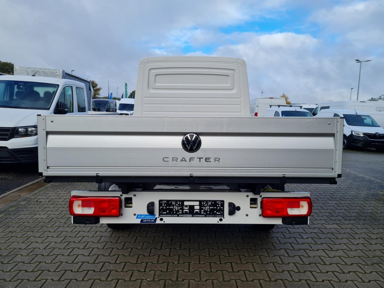 Volkswagen Crafter 35 Doka TDI Pritsche MR KLIMA TEMPOMAT - Dodávka valník, Dodávkа s dvojitou kabínou: obrázok 5 Volkswagen Crafter 35 Doka TDI Pritsche MR KLIMA TEMPOMAT - Dodávka valník, Dodávkа s dvojitou kabínou: obrázok 5