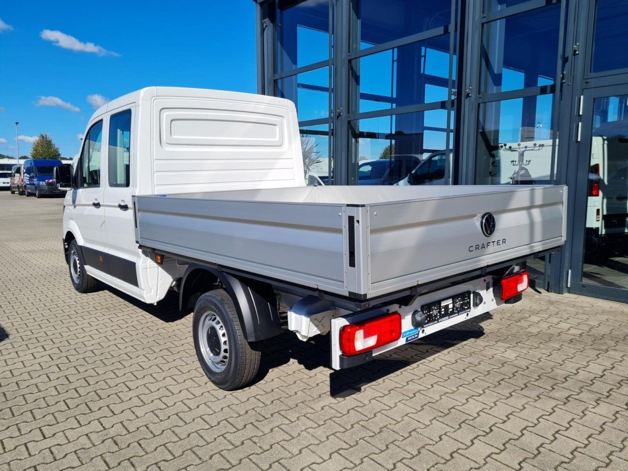 Volkswagen Crafter 35 Doka TDI Pritsche MR KLIMA TEMPOMAT - Dodávka valník, Dodávkа s dvojitou kabínou: obrázok 4 Volkswagen Crafter 35 Doka TDI Pritsche MR KLIMA TEMPOMAT - Dodávka valník, Dodávkа s dvojitou kabínou: obrázok 4