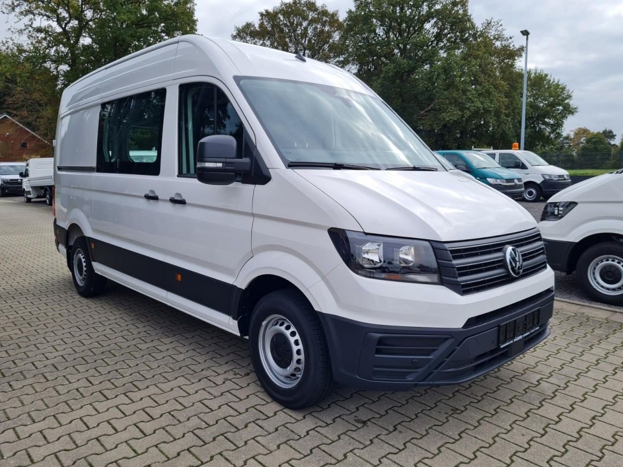 Volkswagen Crafter 35 Kasten TDI MR L3H3 STANDHEIZ AHK - Furgon: obrázok 3 Volkswagen Crafter 35 Kasten TDI MR L3H3 STANDHEIZ AHK - Furgon: obrázok 3