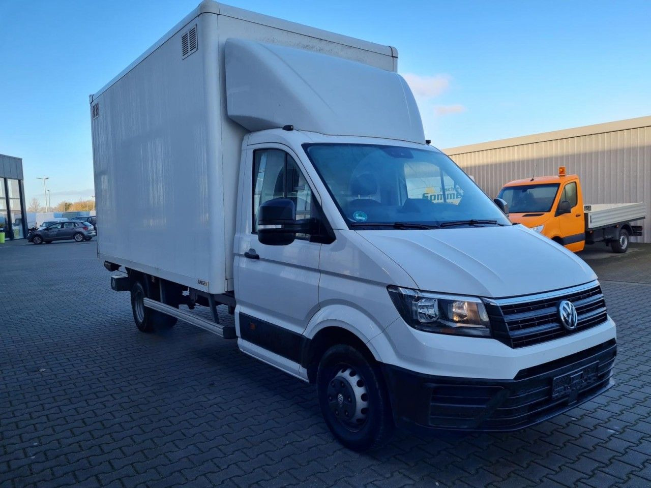 Volkswagen Crafter 50 Koffer hoch 2.0 TDI LBW KLIMA KAMERA - Dodávka skriňová nadstavba: obrázok 3 Volkswagen Crafter 50 Koffer hoch 2.0 TDI LBW KLIMA KAMERA - Dodávka skriňová nadstavba: obrázok 3