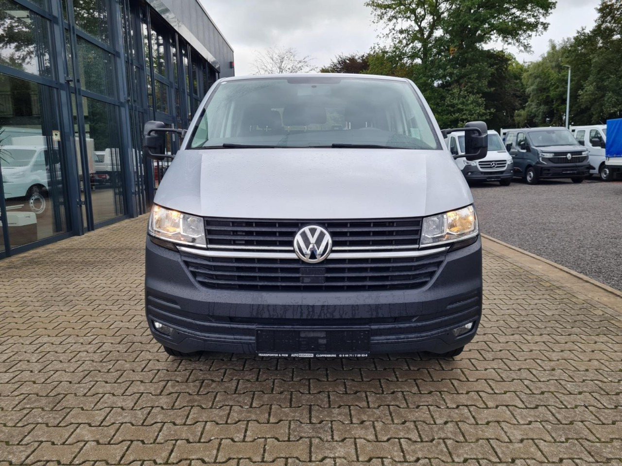 Volkswagen T6.1 Doka Pritsche Plane 6-Sitze Klima Komfort - Dodávka valník, Dodávkа s dvojitou kabínou: obrázok 2 Volkswagen T6.1 Doka Pritsche Plane 6-Sitze Klima Komfort - Dodávka valník, Dodávkа s dvojitou kabínou: obrázok 2