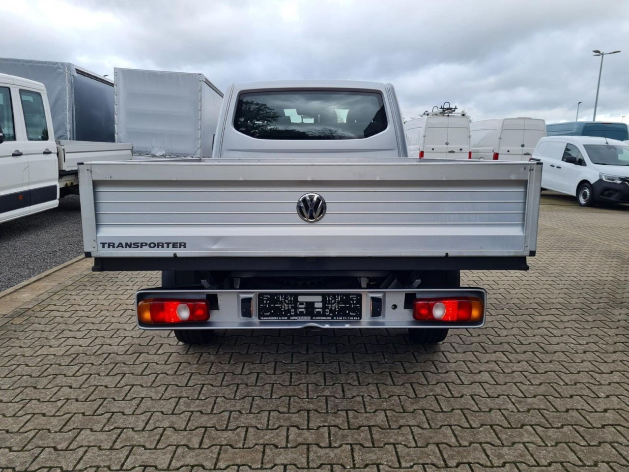 Volkswagen T6.1 Doka Pritsche Plane 6-Sitze Klima Komfort - Dodávka valník, Dodávkа s dvojitou kabínou: obrázok 5 Volkswagen T6.1 Doka Pritsche Plane 6-Sitze Klima Komfort - Dodávka valník, Dodávkа s dvojitou kabínou: obrázok 5