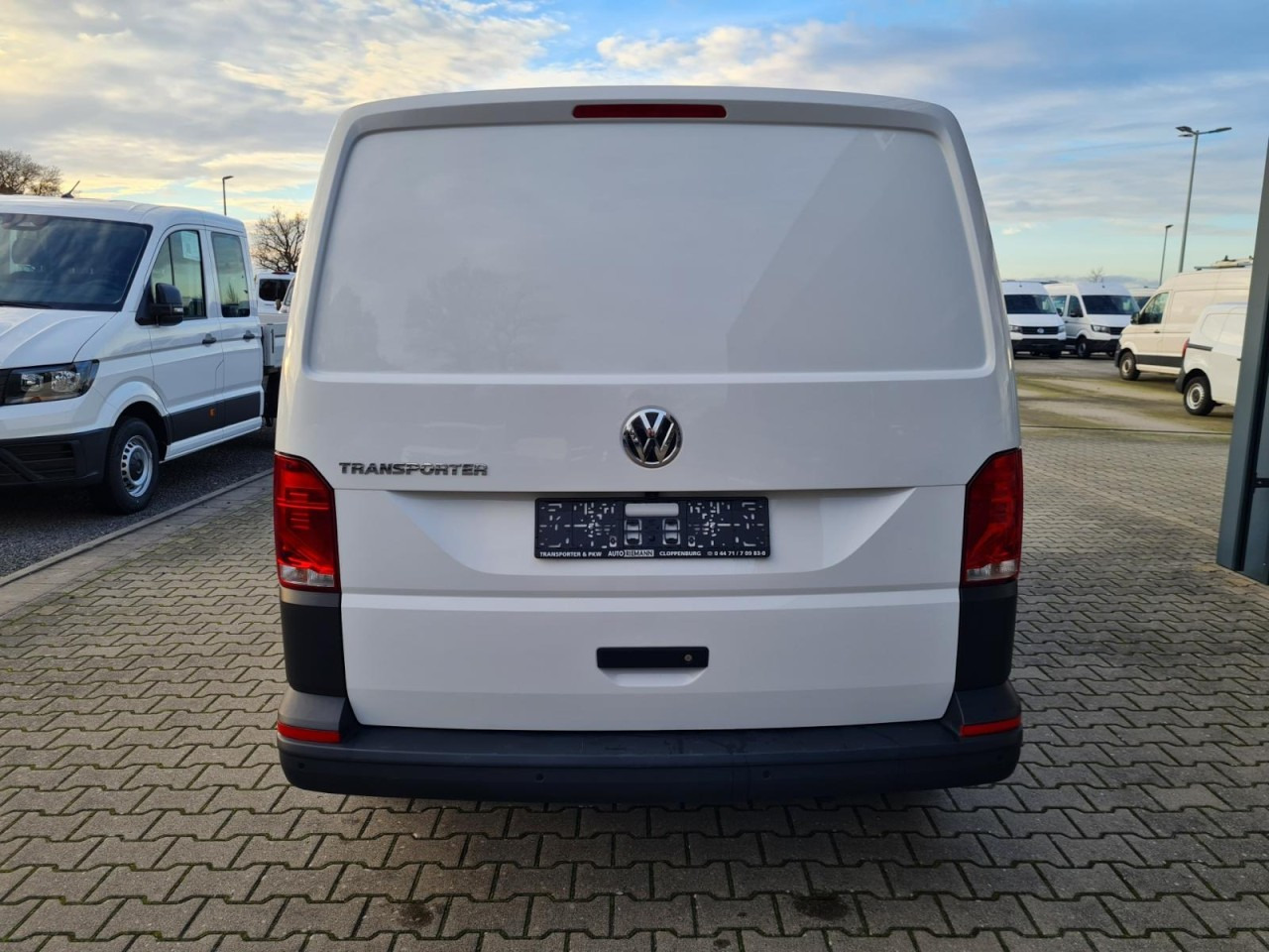 Volkswagen T6.1 Kasten TDI lang L2H1 DSG PDC KLIMA KAMERA - Malá dodávka: obrázok 5 Volkswagen T6.1 Kasten TDI lang L2H1 DSG PDC KLIMA KAMERA - Malá dodávka: obrázok 5