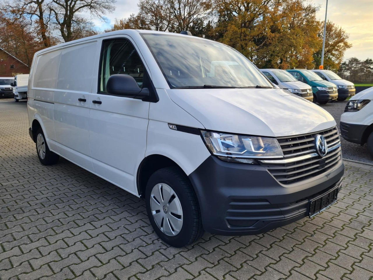 Volkswagen T6.1 Kasten TDI lang L2H1 DSG PDC KLIMA KAMERA - Malá dodávka: obrázok 3 Volkswagen T6.1 Kasten TDI lang L2H1 DSG PDC KLIMA KAMERA - Malá dodávka: obrázok 3