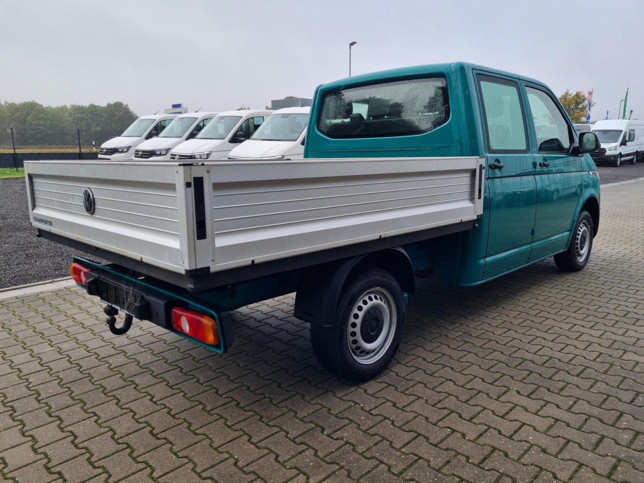 Volkswagen T6.1 Pritsche Doka 6-Sitze TDI AHK - Dodávka valník: obrázok 4 Volkswagen T6.1 Pritsche Doka 6-Sitze TDI AHK - Dodávka valník: obrázok 4