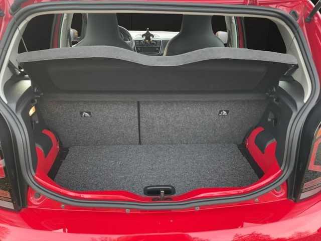 Volkswagen up! 5-tg. DAB Fensterheber Klima Servo Winter ZV - Automobil: obrázok 3 Volkswagen up! 5-tg. DAB Fensterheber Klima Servo Winter ZV - Automobil: obrázok 3