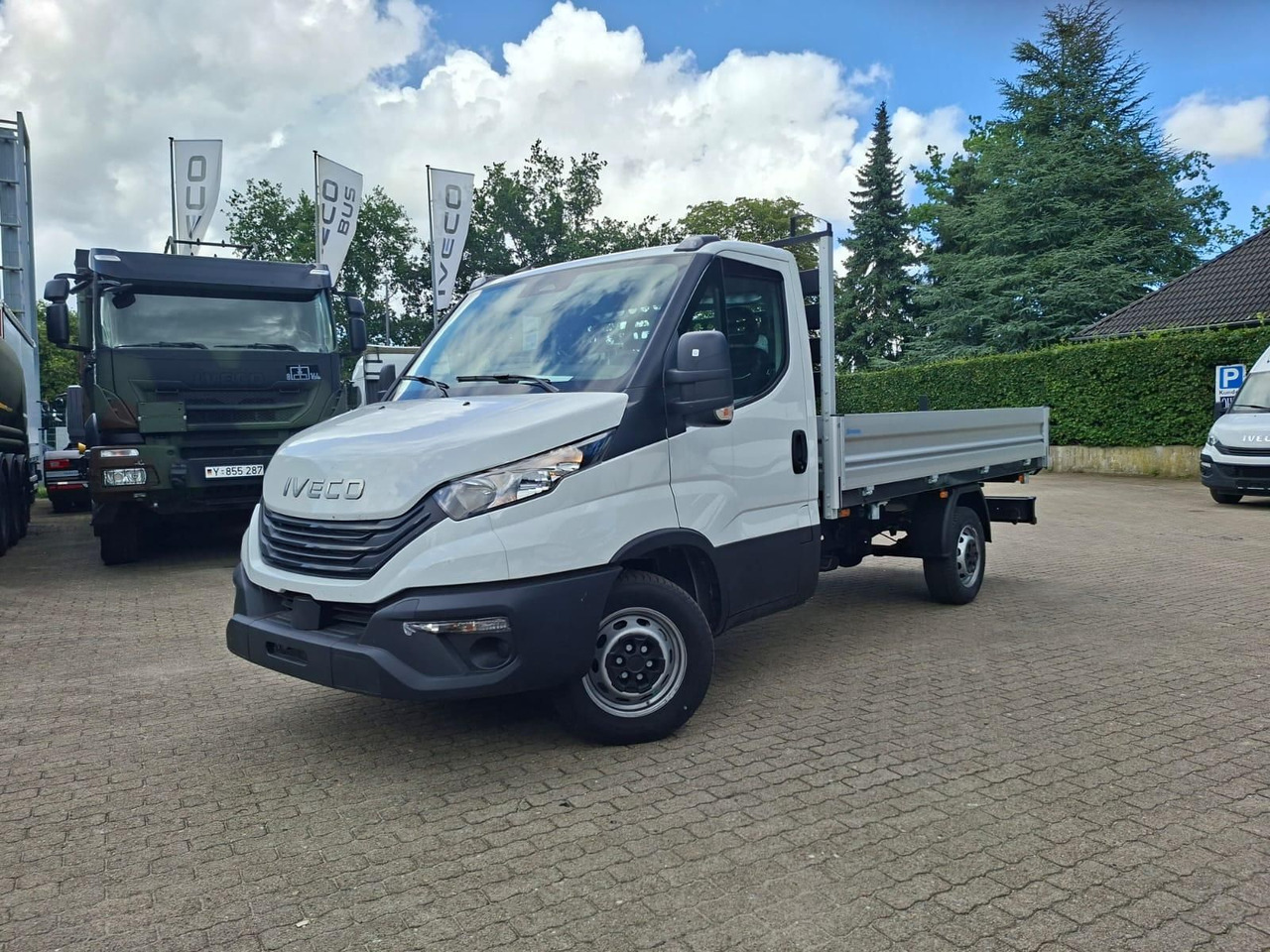 Iveco Daily 35S14A8Y Henschel 3-Seiten Kipper - Dodávka valník: obrázok 1 Iveco Daily 35S14A8Y Henschel 3-Seiten Kipper - Dodávka valník: obrázok 1