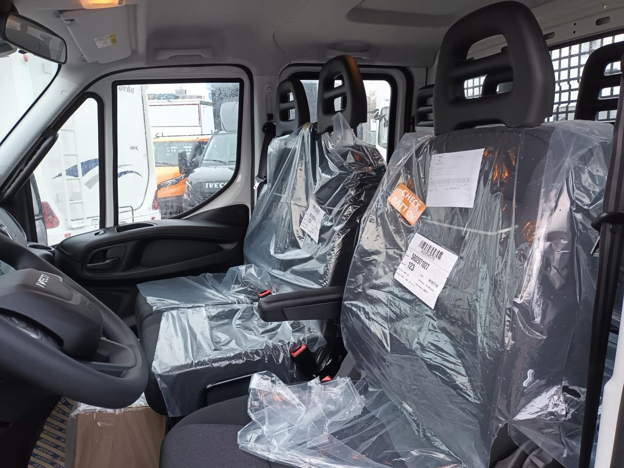 Dodávka valník Iveco Daily 35S16H3.0A8YD *2,8m Pritsche* *KLIMA*AH...: obrázok 10 Dodávka valník Iveco Daily 35S16H3.0A8YD *2,8m Pritsche* *KLIMA*AH...: obrázok 10