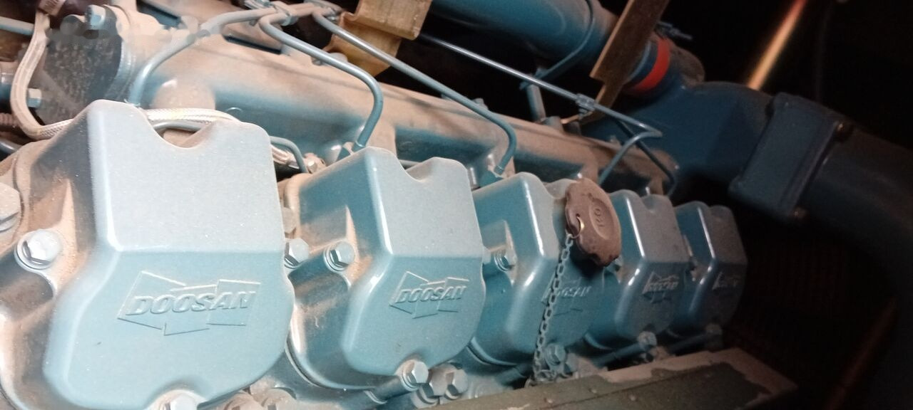 Nový Elektrický generátor Stamford Generator Cummins STAMFORD 1600 KVA 2015 rok . Agregaty Prądotwó: obrázok 42
