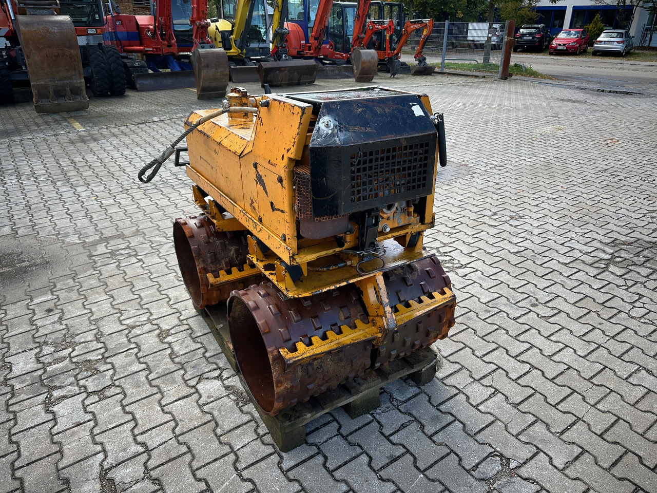 Rammax RW1403 Grabenwalze - Minivalec: obrázok 5 Rammax RW1403 Grabenwalze - Minivalec: obrázok 5