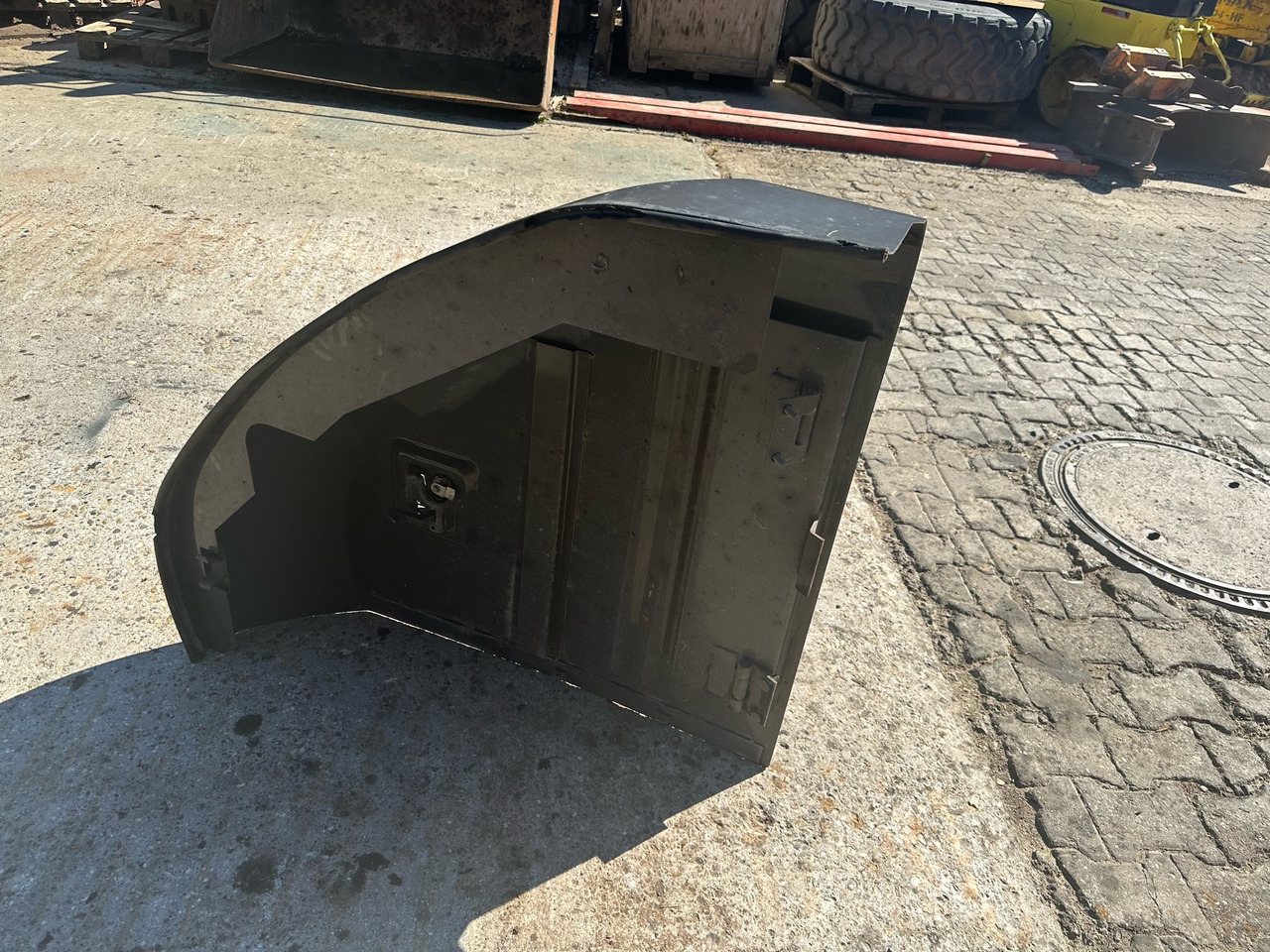 Seitendeckel Hitachi Zaxis 225 USL C - Karoséria a exteriér pre Pásové rýpadlo: obrázok 3 Seitendeckel Hitachi Zaxis 225 USL C - Karoséria a exteriér pre Pásové rýpadlo: obrázok 3