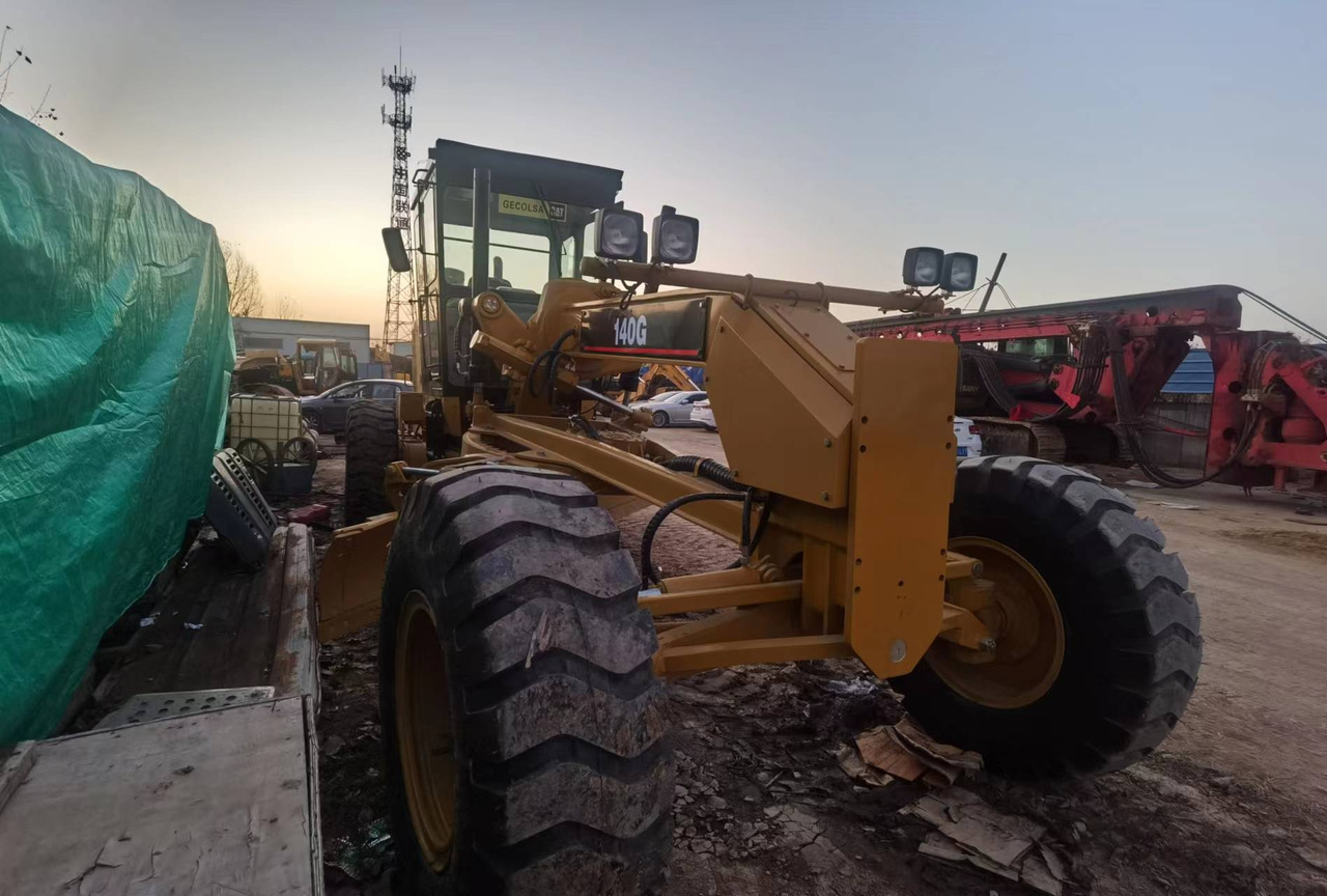Caterpillar 140G - Zrovnávač: obrázok 2 Caterpillar 140G - Zrovnávač: obrázok 2