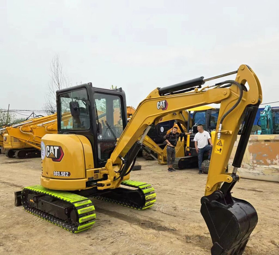 Caterpillar 305.5E2 with Rubber Track - Mini rýpadlo: obrázok 3 Caterpillar 305.5E2 with Rubber Track - Mini rýpadlo: obrázok 3