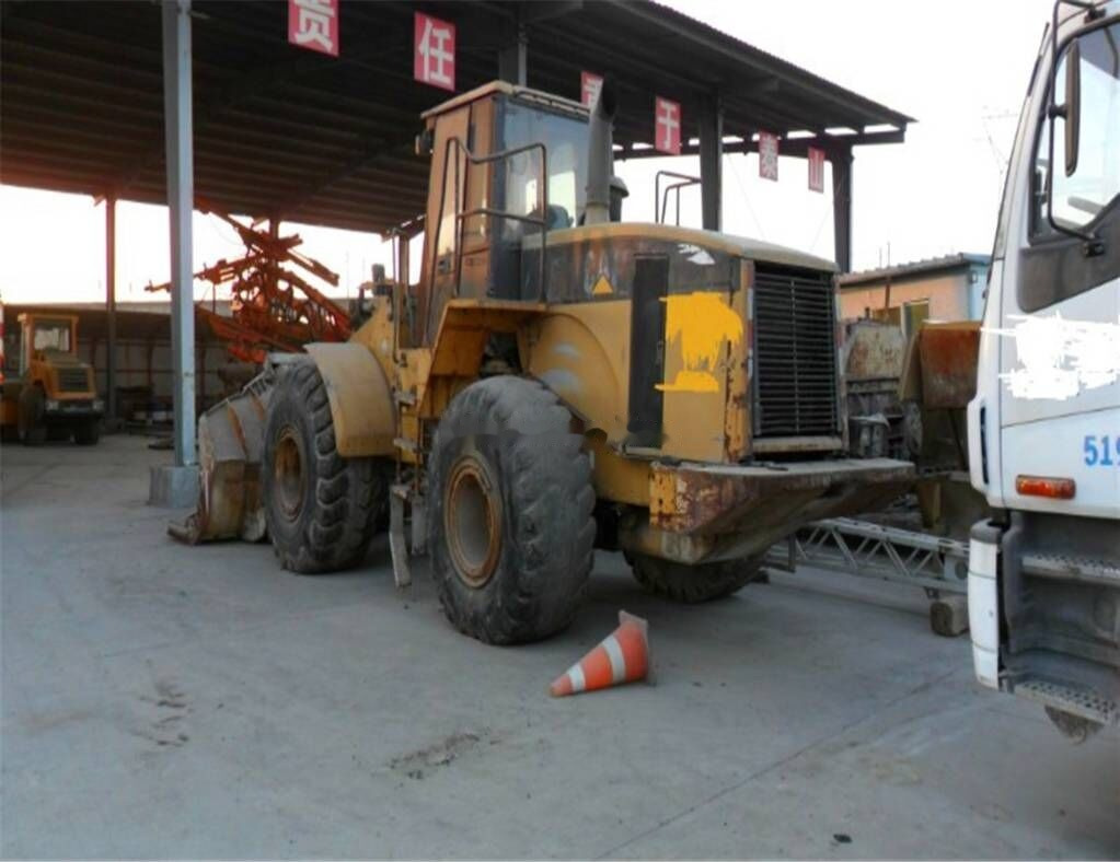 Caterpillar 966 G - Kolesový nakladač: obrázok 5 Caterpillar 966 G - Kolesový nakladač: obrázok 5