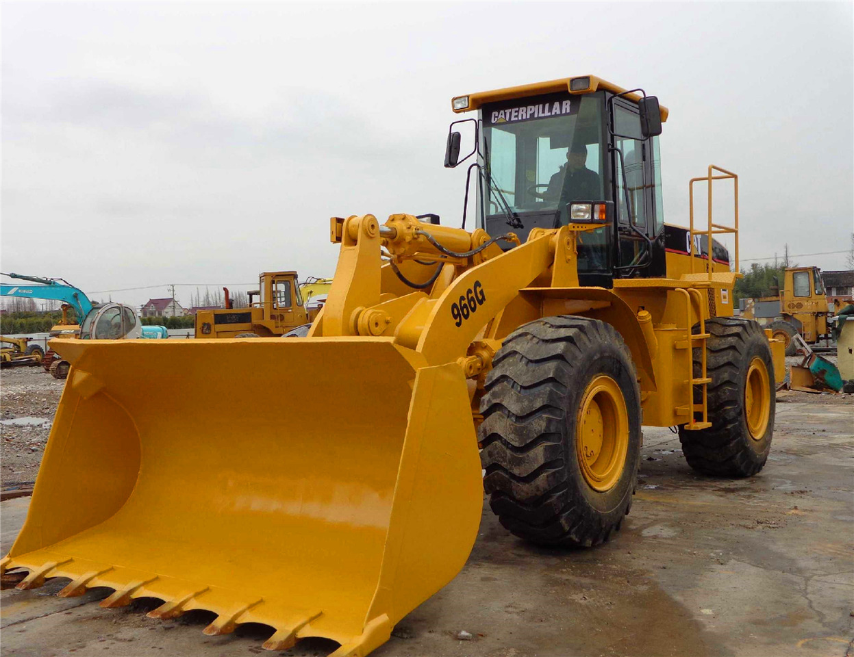 Caterpillar 966G - Kolesový nakladač: obrázok 4 Caterpillar 966G - Kolesový nakladač: obrázok 4