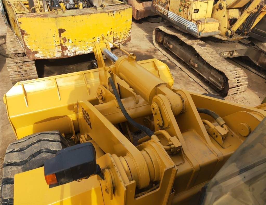 Caterpillar 966G - Kolesový nakladač: obrázok 2 Caterpillar 966G - Kolesový nakladač: obrázok 2