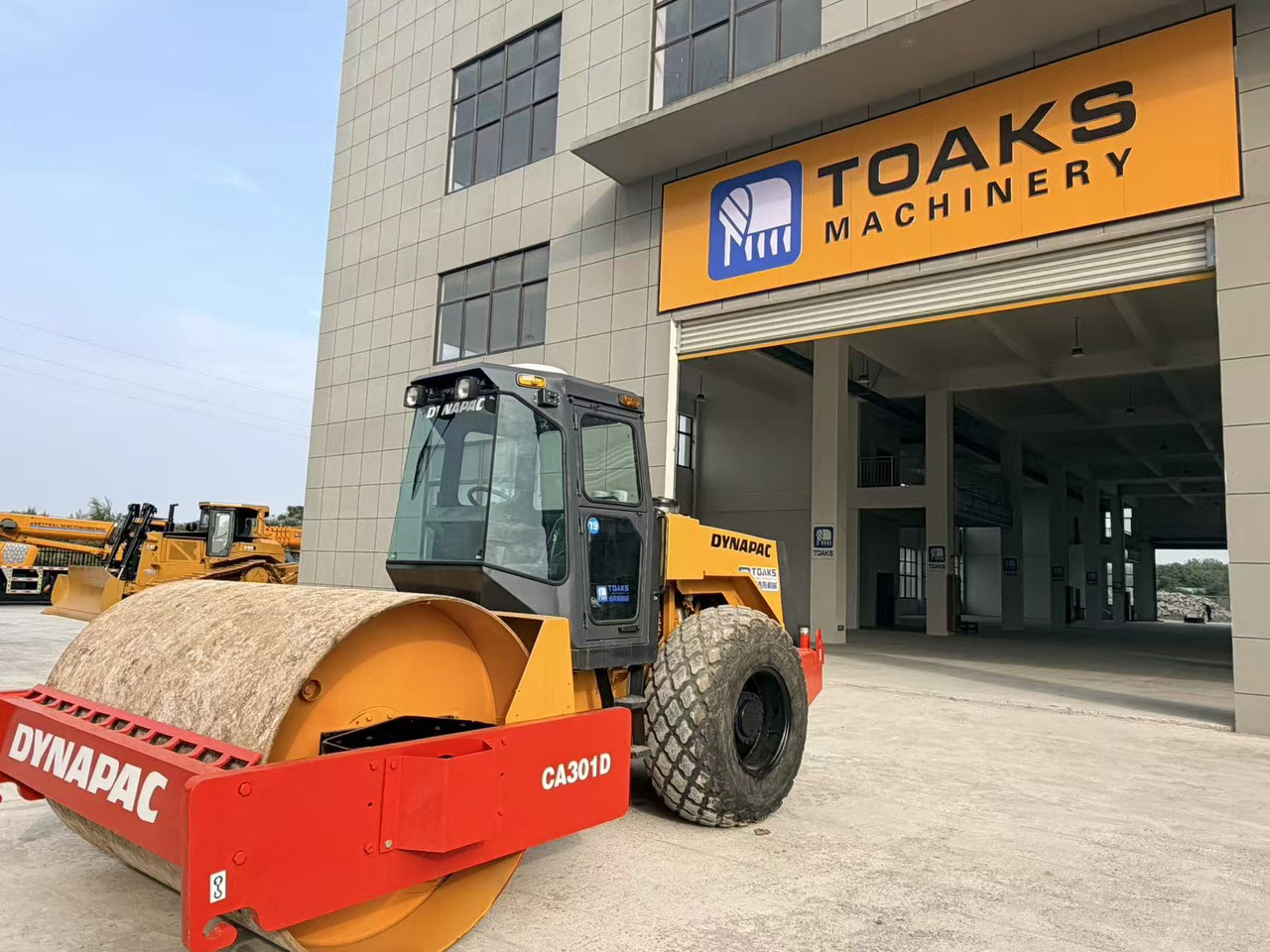 DYNAPAC CA301D - Cestný valec: obrázok 1 DYNAPAC CA301D - Cestný valec: obrázok 1