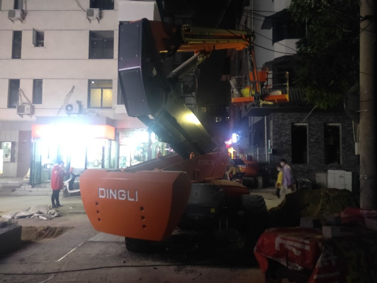 Dingli BT24RT - Teleskopická plošina: obrázok 5 Dingli BT24RT - Teleskopická plošina: obrázok 5