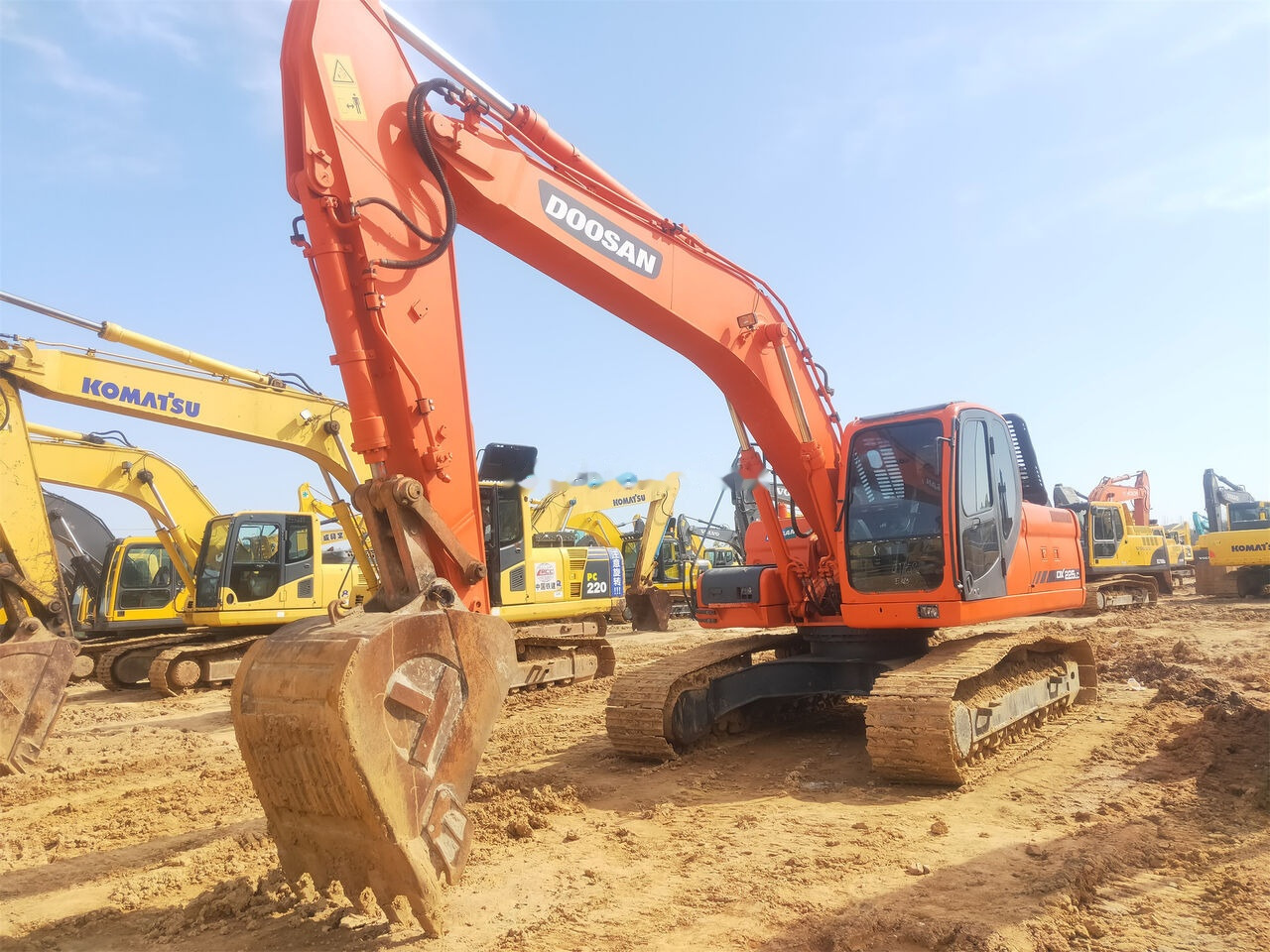Doosan DX225LC - Pásové rýpadlo: obrázok 1 Doosan DX225LC - Pásové rýpadlo: obrázok 1