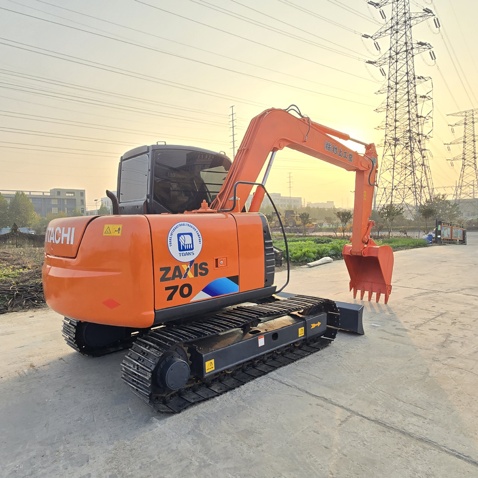 HITACHI ZX70 - Mini rýpadlo: obrázok 2 HITACHI ZX70 - Mini rýpadlo: obrázok 2