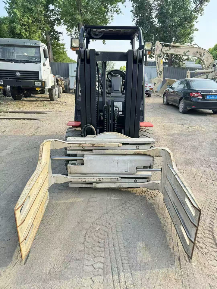 HangCha A30 - Dieselový vysokozdvižný vozík: obrázok 4 HangCha A30 - Dieselový vysokozdvižný vozík: obrázok 4