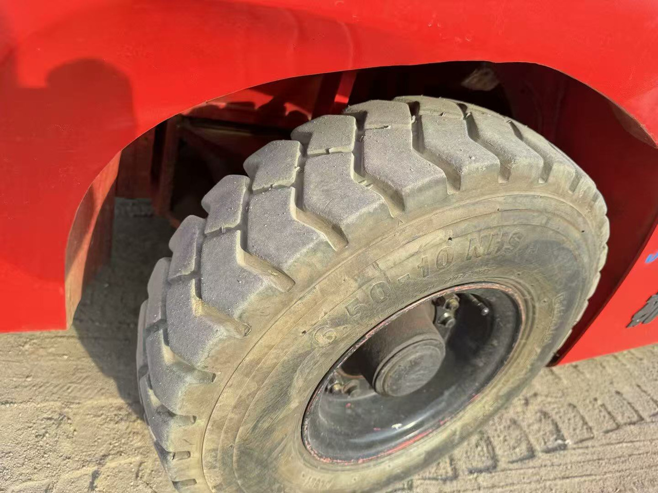 HangCha A30 - Dieselový vysokozdvižný vozík: obrázok 4 HangCha A30 - Dieselový vysokozdvižný vozík: obrázok 4