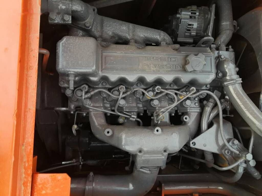 Hitachi EX 60 - Mini rýpadlo: obrázok 4 Hitachi EX 60 - Mini rýpadlo: obrázok 4