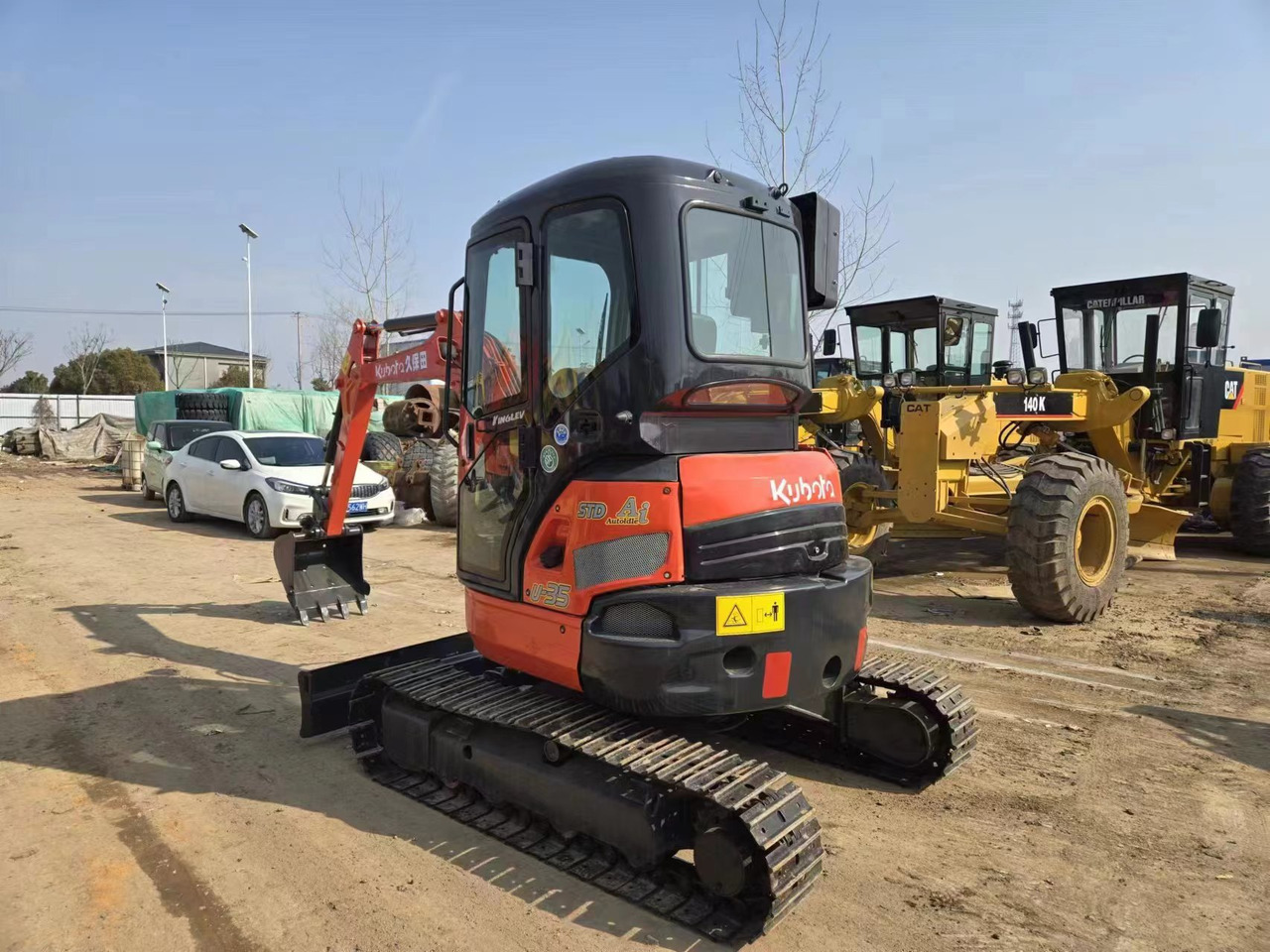 KUBOTA U35 - Mini rýpadlo: obrázok 3 KUBOTA U35 - Mini rýpadlo: obrázok 3
