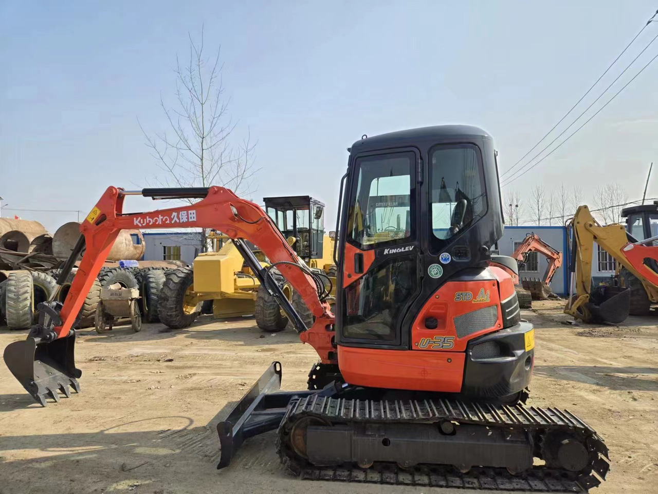 KUBOTA U35 - Mini rýpadlo: obrázok 2 KUBOTA U35 - Mini rýpadlo: obrázok 2