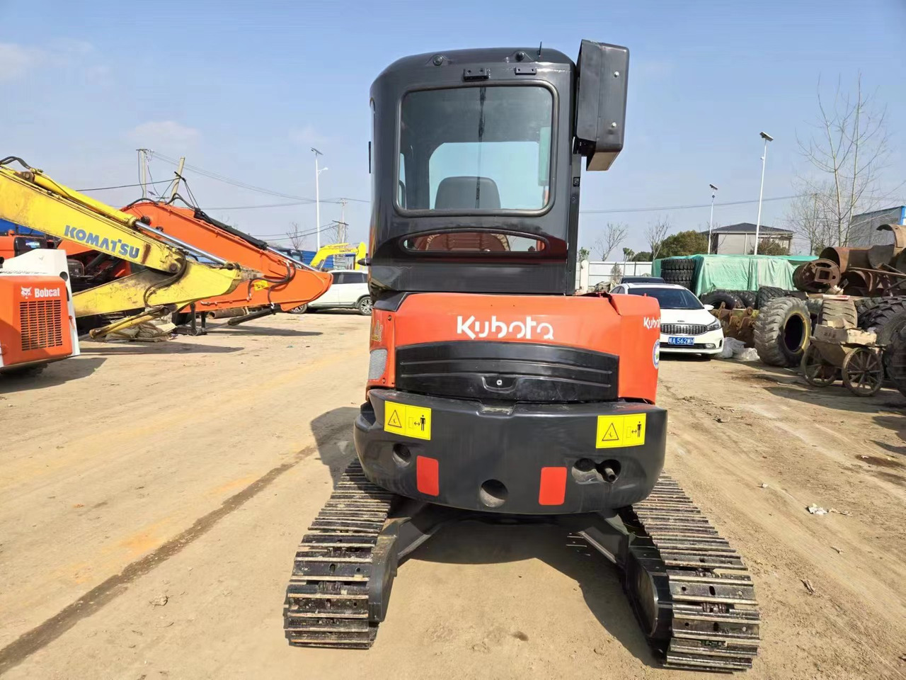 KUBOTA U35 - Mini rýpadlo: obrázok 5 KUBOTA U35 - Mini rýpadlo: obrázok 5
