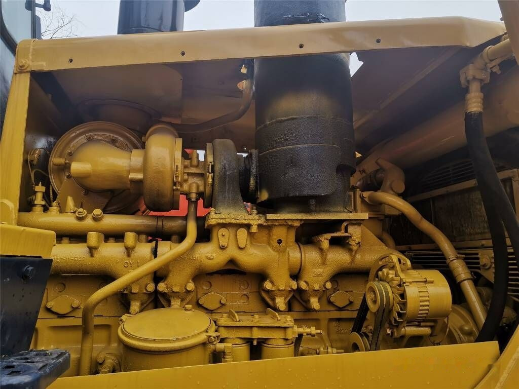 Komatsu D155A-2 - Buldozér: obrázok 5 Komatsu D155A-2 - Buldozér: obrázok 5