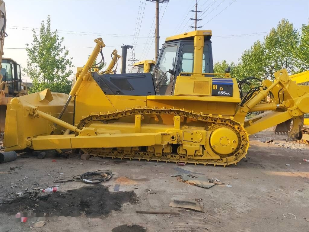 Komatsu D155AX-5 - Buldozér: obrázok 1 Komatsu D155AX-5 - Buldozér: obrázok 1