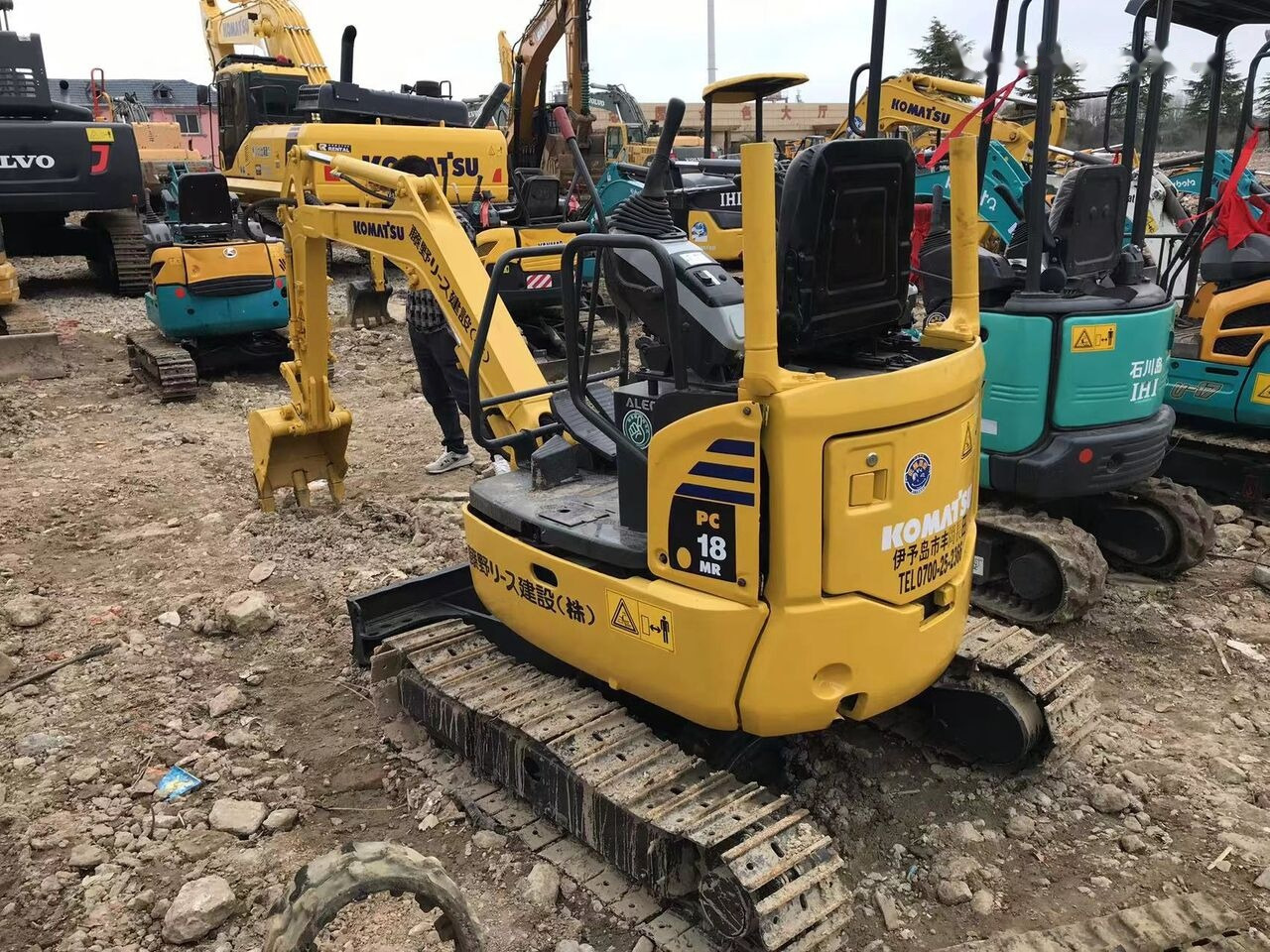 Komatsu PC18 - Mini rýpadlo: obrázok 5 Komatsu PC18 - Mini rýpadlo: obrázok 5