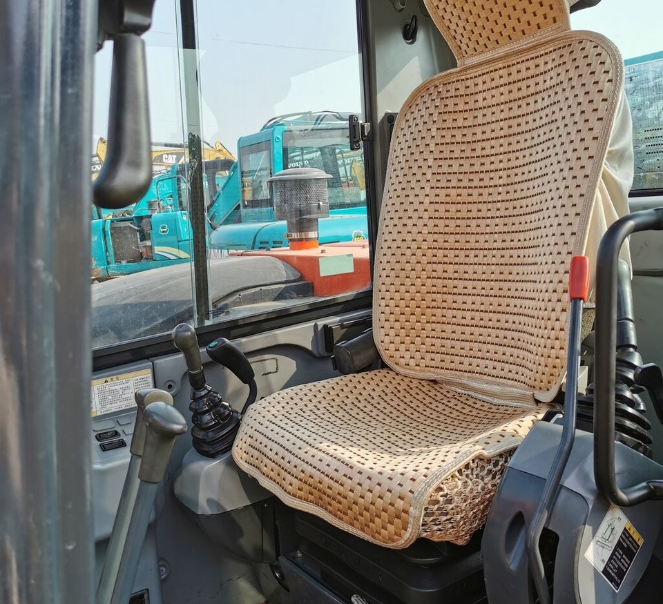 Kubota KX183-3 - Mini rýpadlo: obrázok 2 Kubota KX183-3 - Mini rýpadlo: obrázok 2