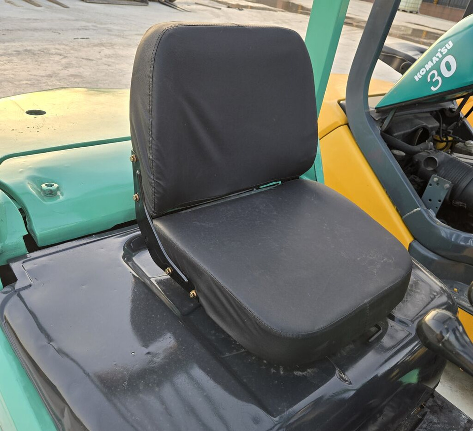 Mitsubishi FD30 with swing fork - Dieselový vysokozdvižný vozík: obrázok 4 Mitsubishi FD30 with swing fork - Dieselový vysokozdvižný vozík: obrázok 4