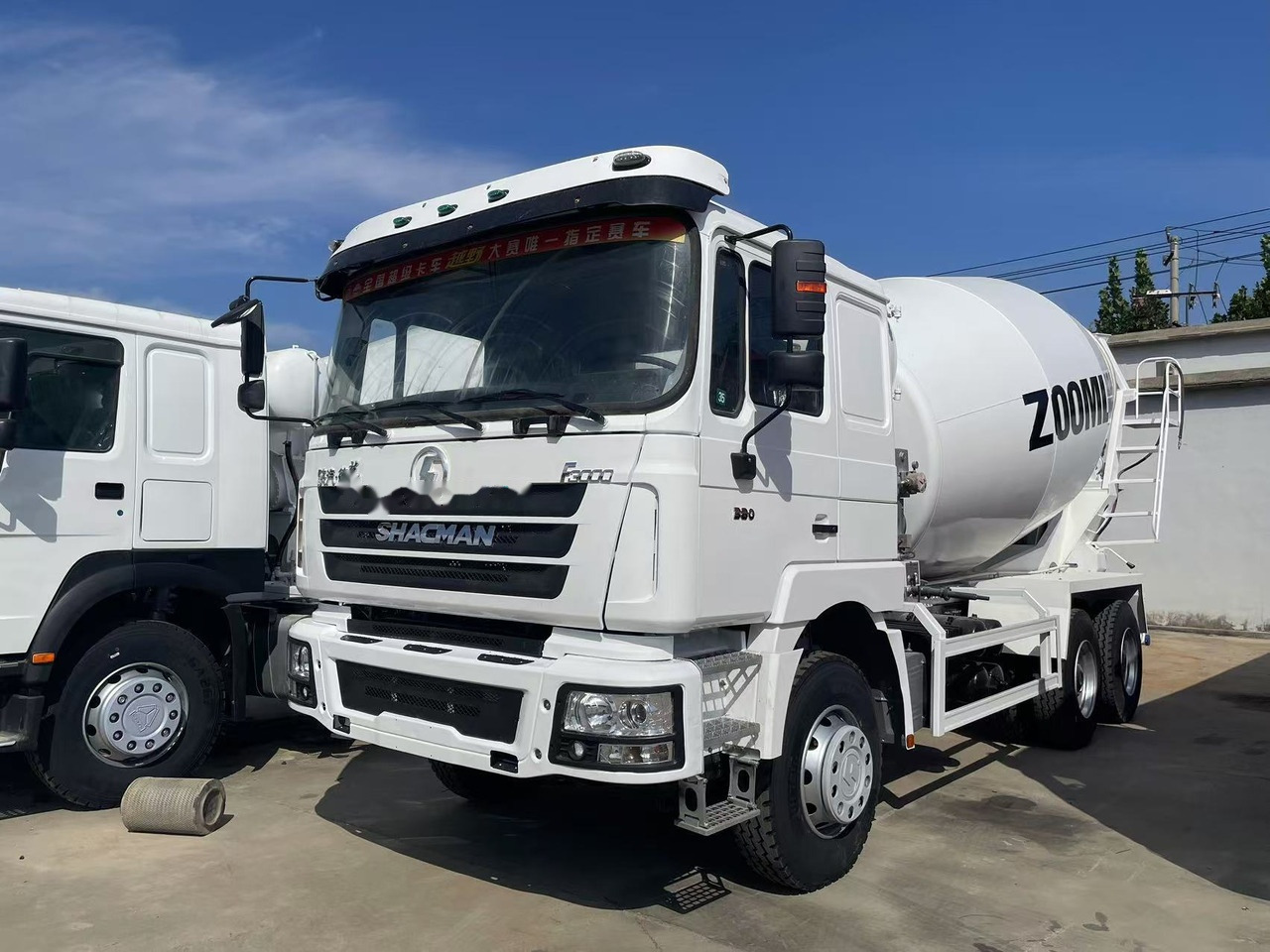 Shacman F3000 Concrete mixer truck - Domiešavač: obrázok 1 Shacman F3000 Concrete mixer truck - Domiešavač: obrázok 1