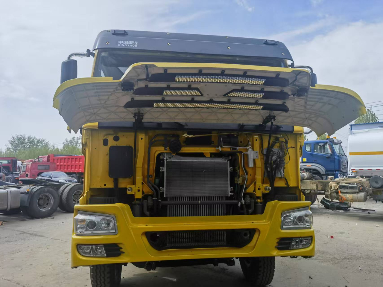 Sinotruk HOWO 371 Dump truck - Sklápač: obrázok 2 Sinotruk HOWO 371 Dump truck - Sklápač: obrázok 2