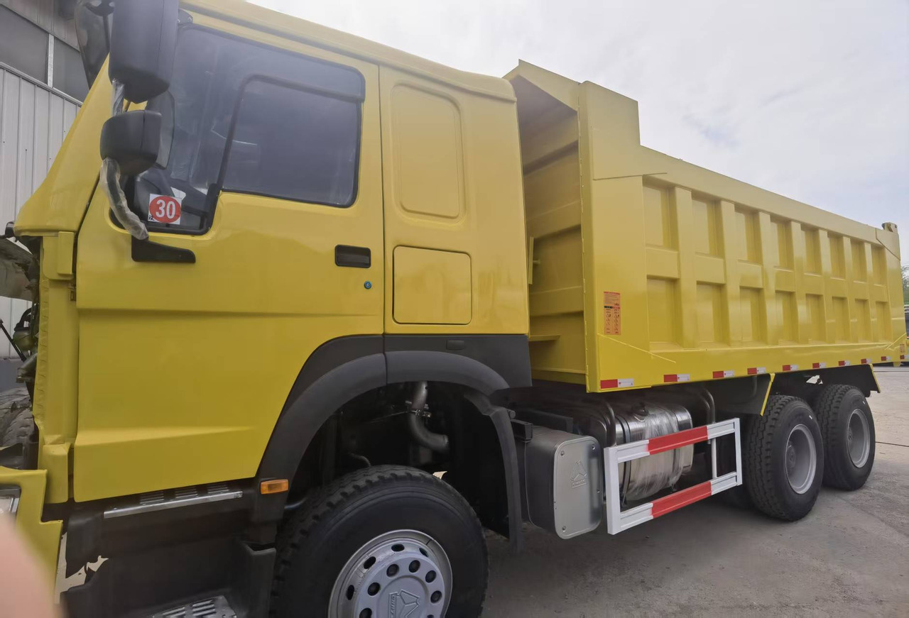Sinotruk HOWO 371 Dump truck - Sklápač: obrázok 4 Sinotruk HOWO 371 Dump truck - Sklápač: obrázok 4