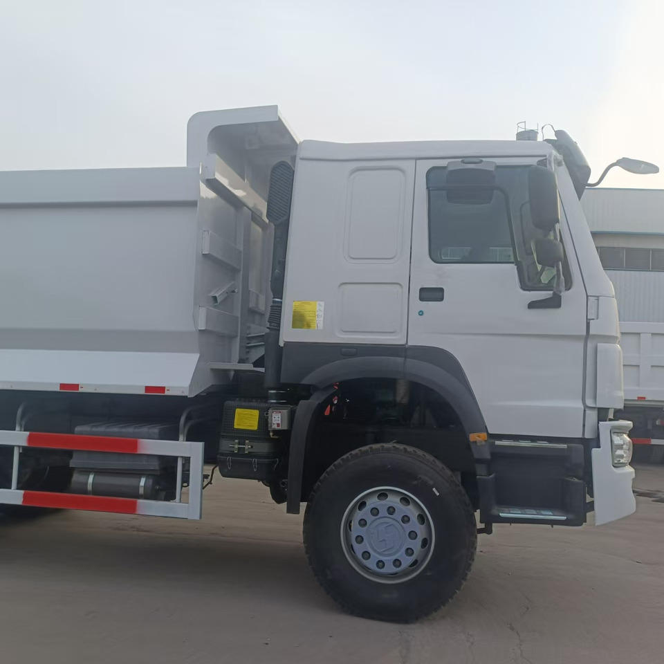 Sinotruk HOWO 371 Dump truck - Sklápač: obrázok 2 Sinotruk HOWO 371 Dump truck - Sklápač: obrázok 2