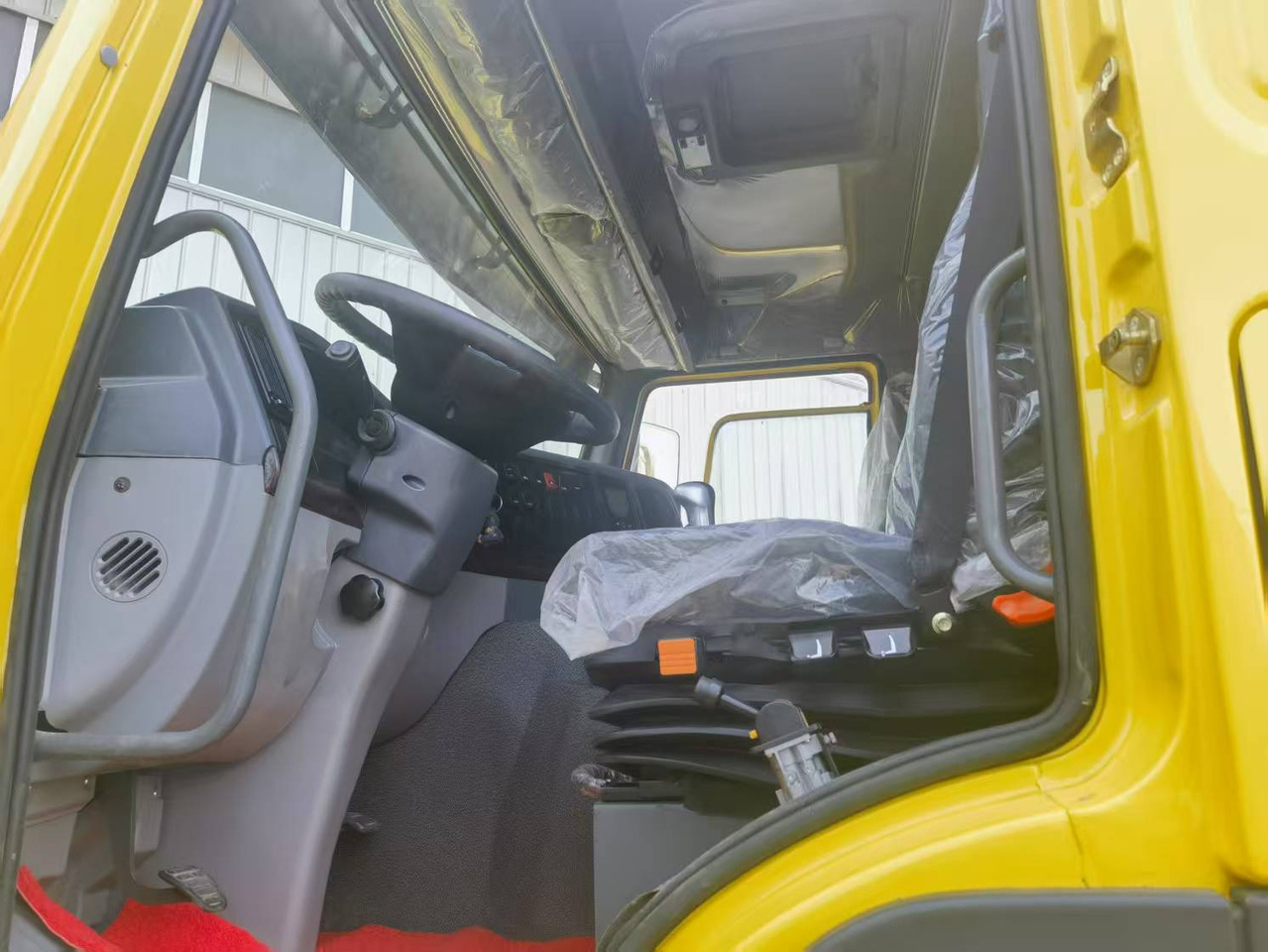 Sinotruk HOWO 371 Dump truck - Sklápač: obrázok 5 Sinotruk HOWO 371 Dump truck - Sklápač: obrázok 5