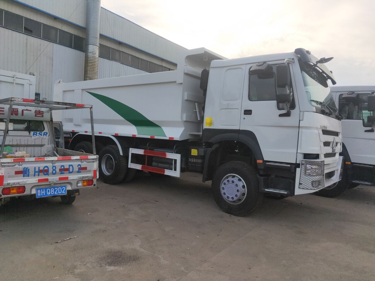 Sinotruk HOWO 6*4 Dump truck - Sklápač: obrázok 5 Sinotruk HOWO 6*4 Dump truck - Sklápač: obrázok 5