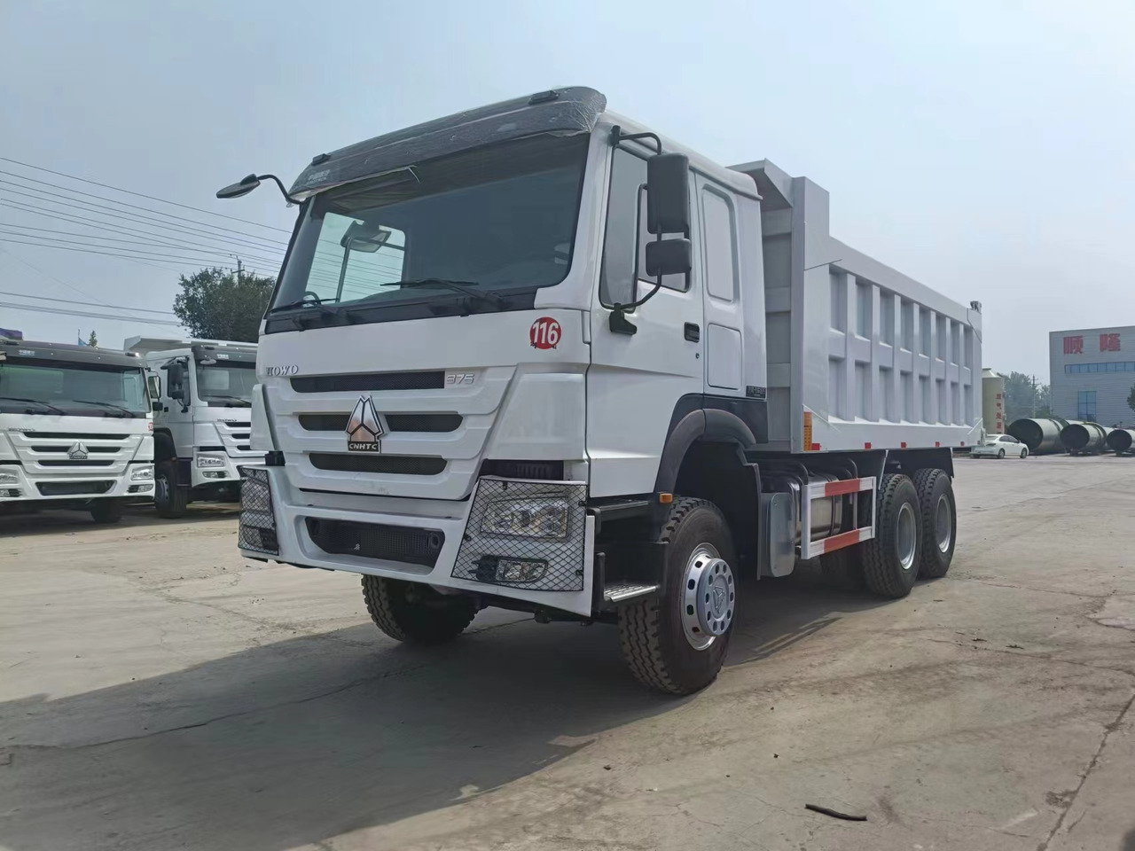 Sinotruk HOWO 6*4 Dump truck - Sklápač: obrázok 1 Sinotruk HOWO 6*4 Dump truck - Sklápač: obrázok 1
