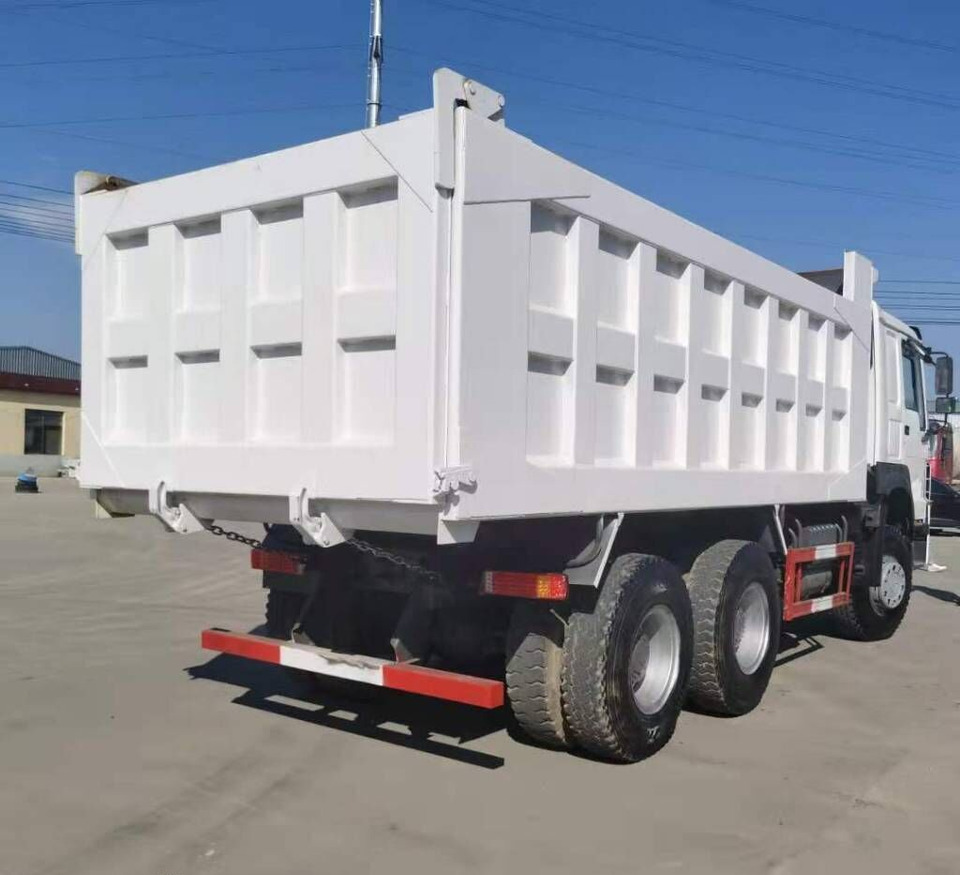 Sinotruk HOWO 6*4 Dump truck - Sklápač: obrázok 4 Sinotruk HOWO 6*4 Dump truck - Sklápač: obrázok 4